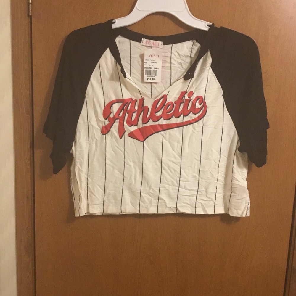 Agaci Black White Cropped Short Sleeve Stripped V neck Baseball Shirt L